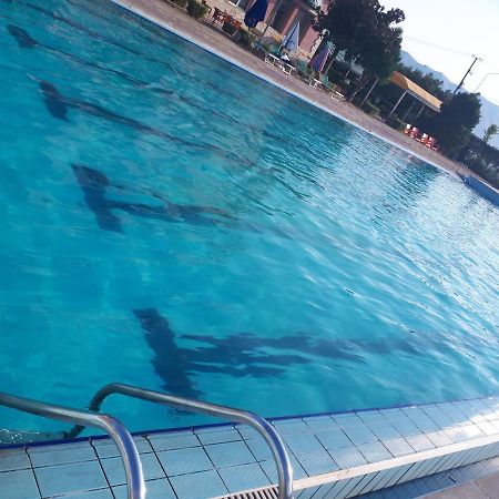 Hotel Meteor شكودر المظهر الخارجي الصورة